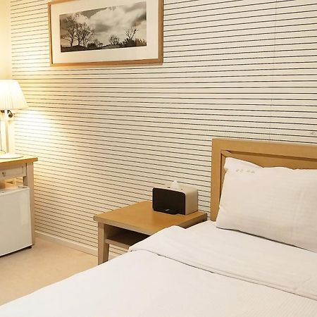 Golden Park Hotel Чечжу Екстер'єр фото