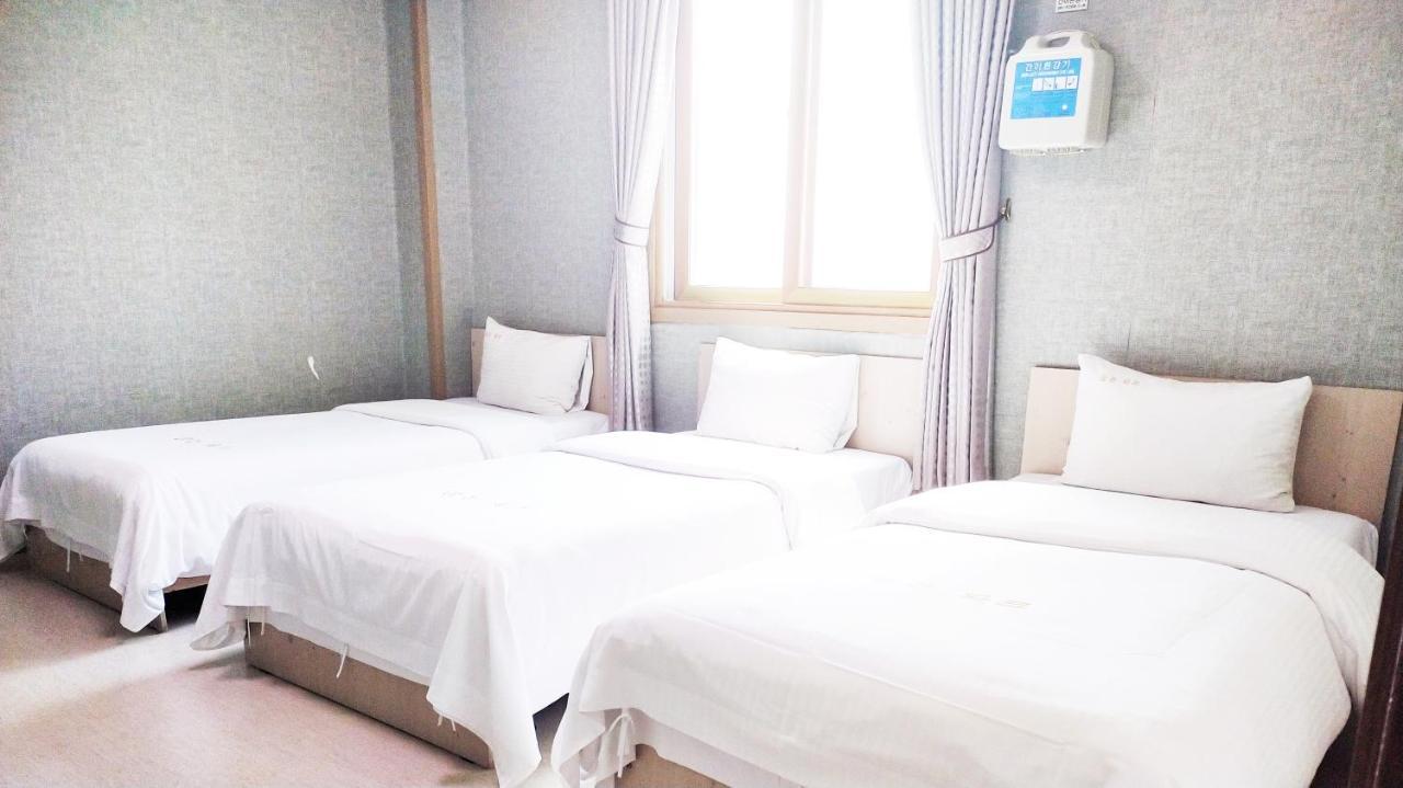 Golden Park Hotel Чечжу Екстер'єр фото