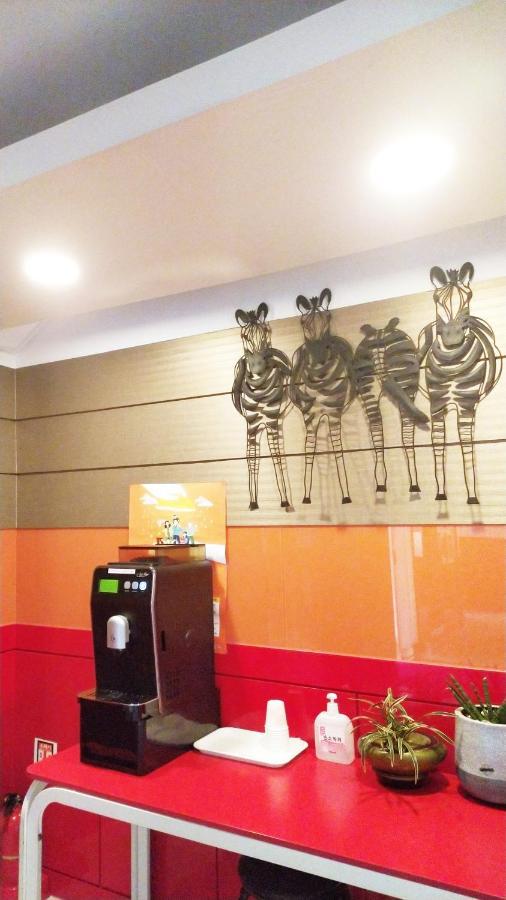 Golden Park Hotel Чечжу Екстер'єр фото